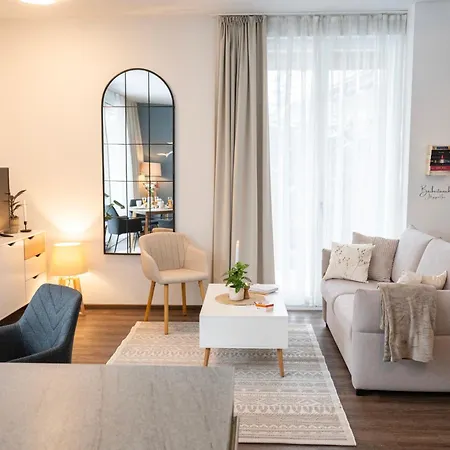 Hello Holidays Residenz - Haus Wasser - Penthouse - Sauna - Parkplatz Bad Zwischenahn