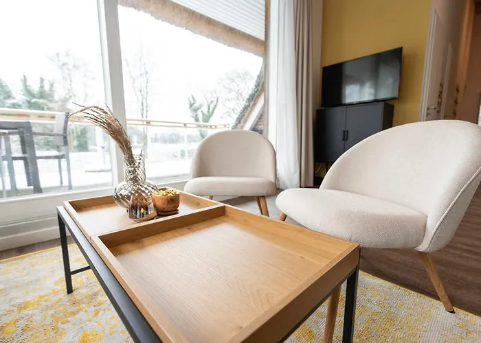 Tatil Evi Residenz - Haus Wasser - Penthouse - Sauna - Parkplatz Bad Zwischenahn